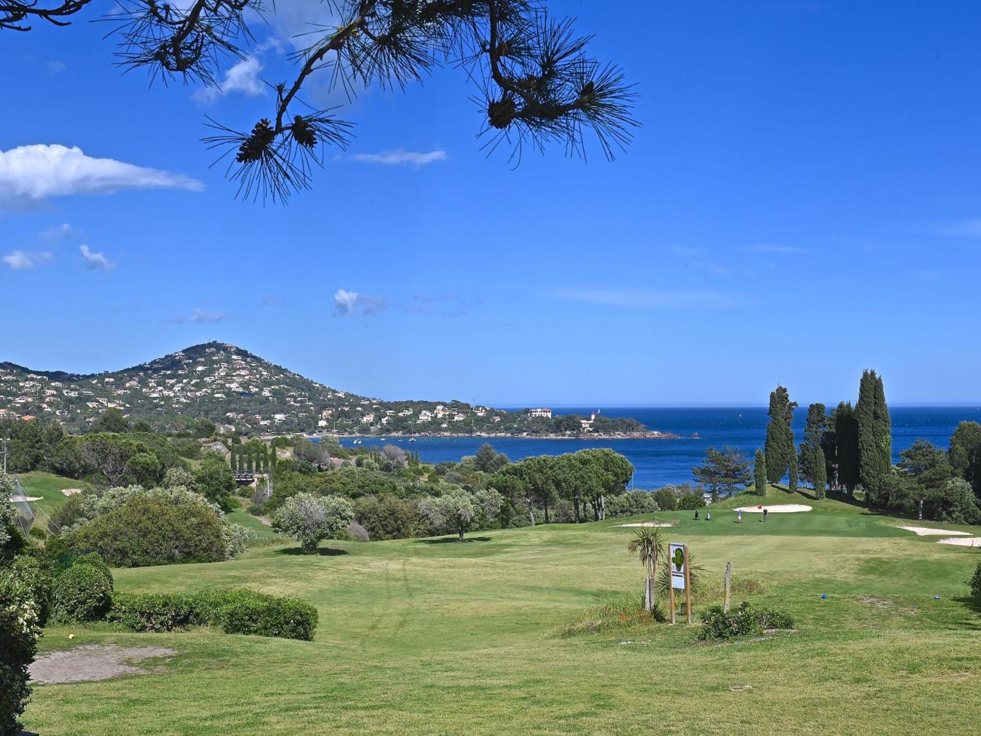 Studio Village Cap Esterel - Le Village-72 By Interhome Saint-Raphaël Exterior foto